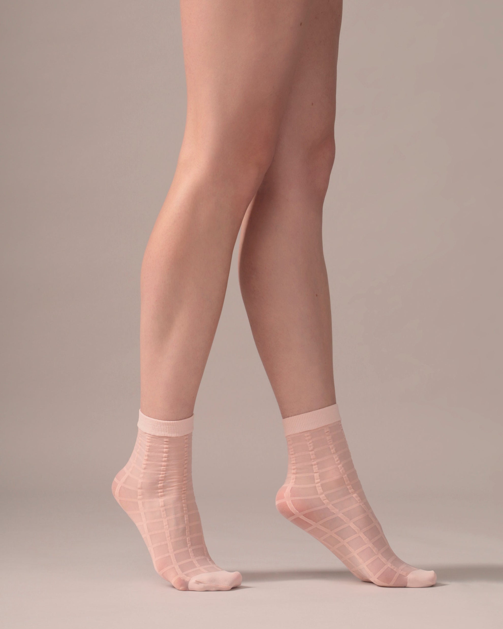 Checked Sheer Socks in Ballerina Pink