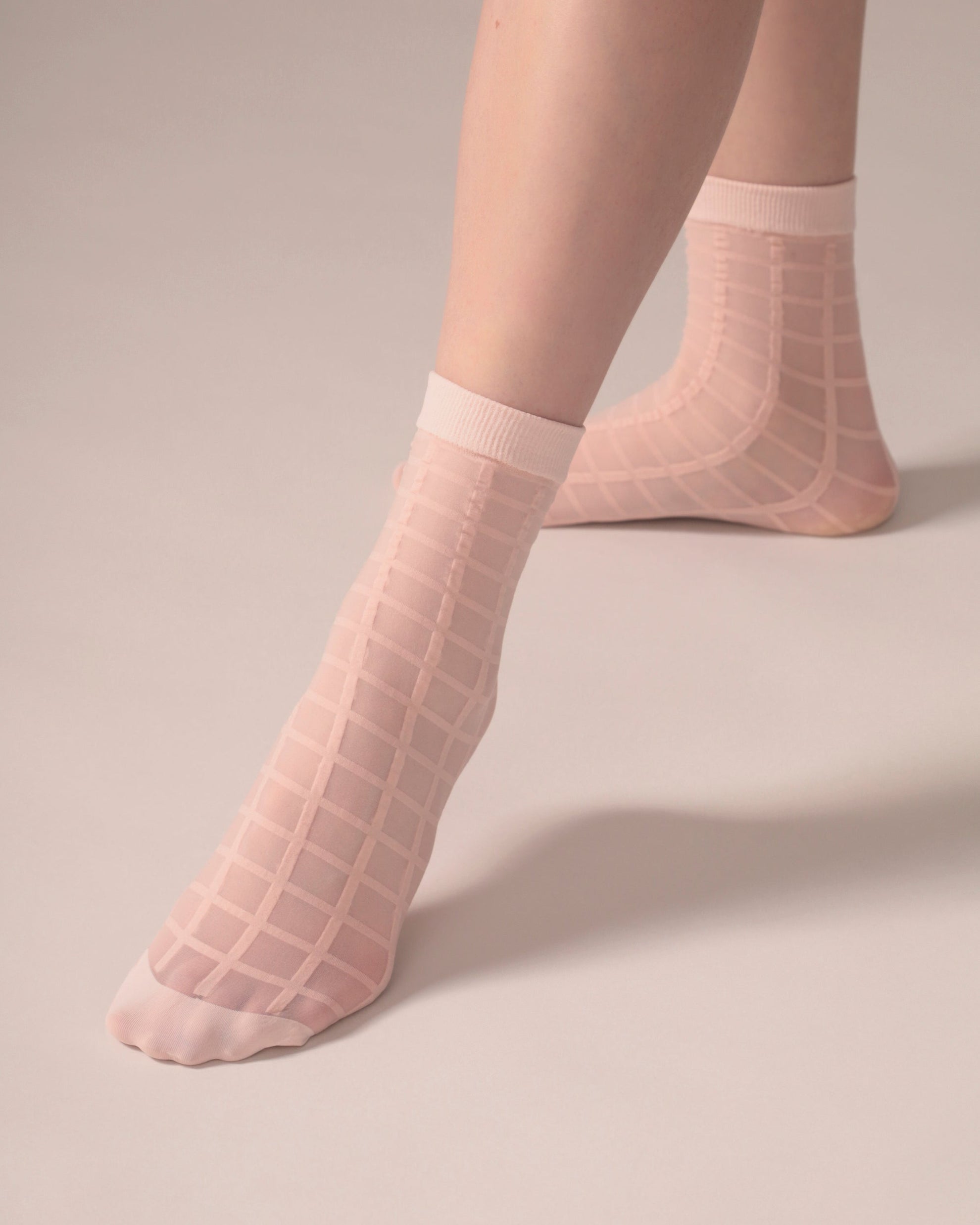 Checked Sheer Socks in Ballerina Pink
