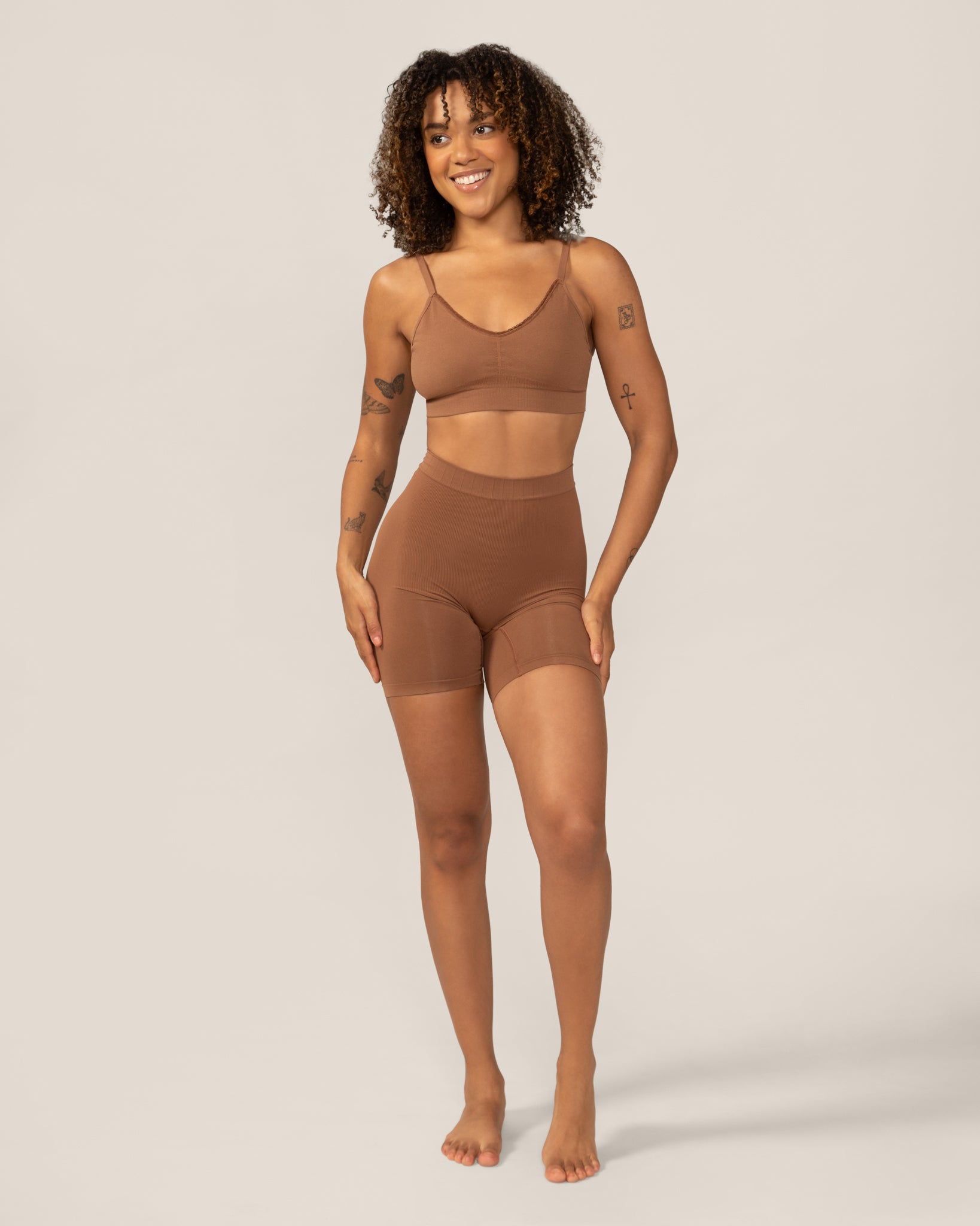 Contour Shaping Seamless Undershorts in Coffee