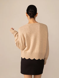 Scalloped Edge Pullover Responsible Merino in Oatmeal mix