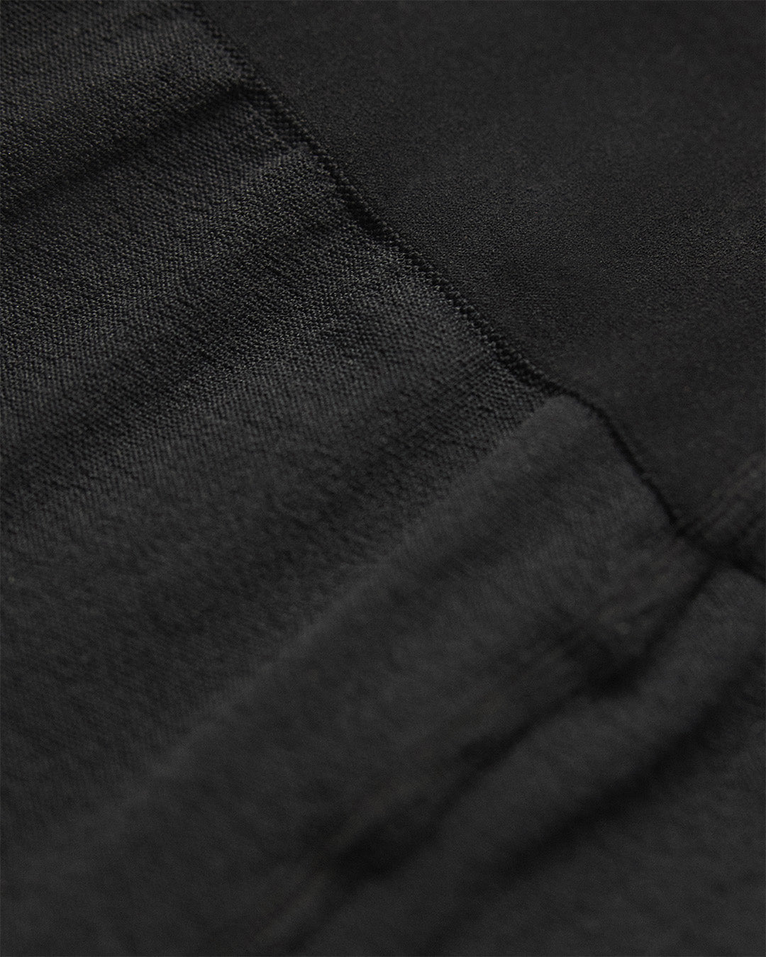 Contour Shaping Seamless Undershorts in Black