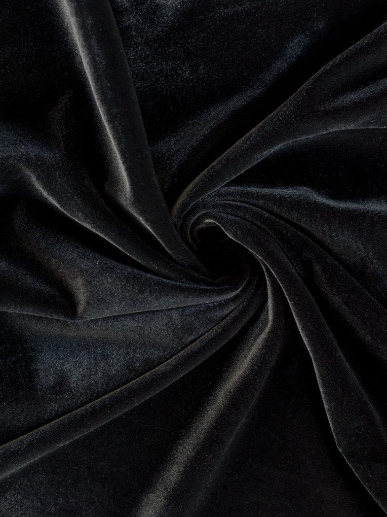 robe en velour noir