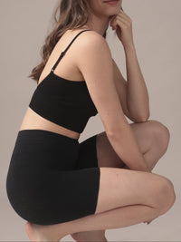 Seamless Cropped Cami in Black